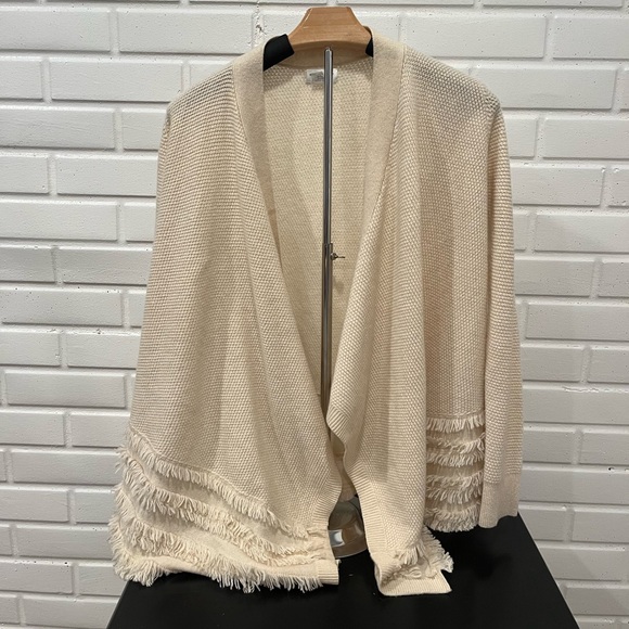 Club Monaco Cream Fringe Cardigan - Picture 4 of 7